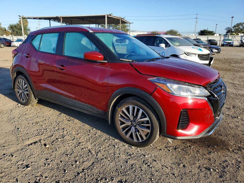 Photo 4 from auction – 2023 NISSAN KICKS with VIN 3N1CP5CV8PL552052