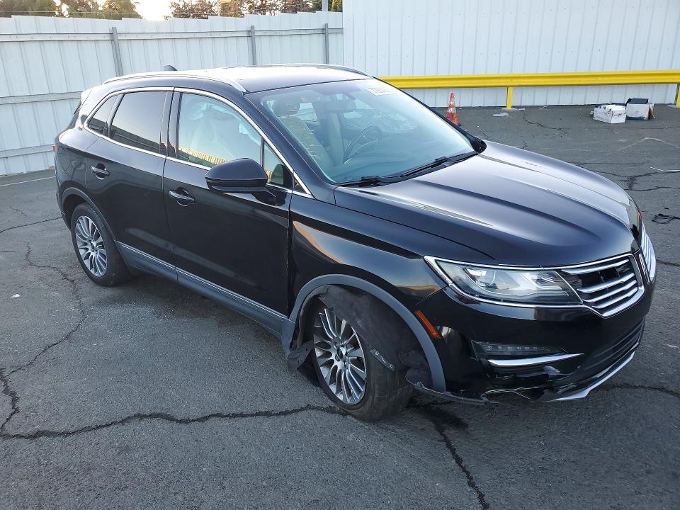 Photo 4 from auction – 2017 LINCOLN MKC with VIN 5LMCJ3C91HUL07499