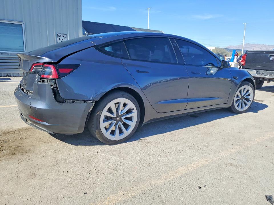 Photo 3 from auction – 2022 TESLA MODEL 3 with VIN 5YJ3E1EA2NF352804