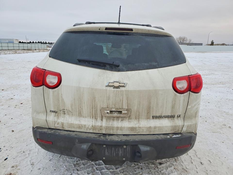 Photo 6 from auction – 2012 CHEVROLET TRAVERSE L with VIN 1GNKVJEDXCJ357820