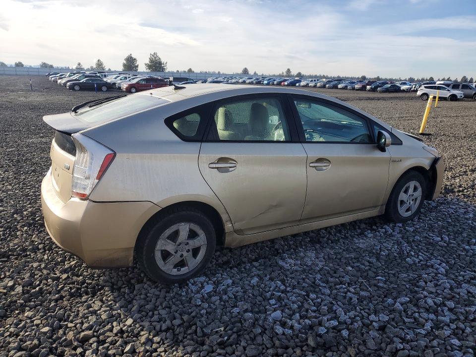 Photo 3 from auction – 2011 TOYOTA PRIUS with VIN JTDKN3DUXB1414523