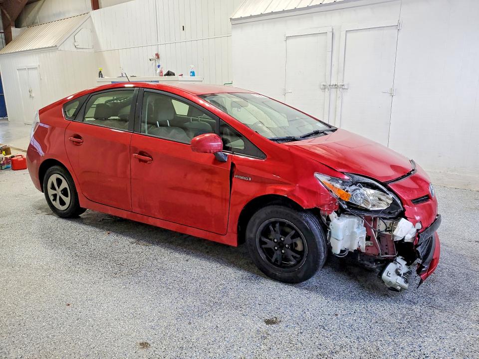 Photo 4 from auction – 2015 TOYOTA PRIUS with VIN JTDKN3DU9F0412855