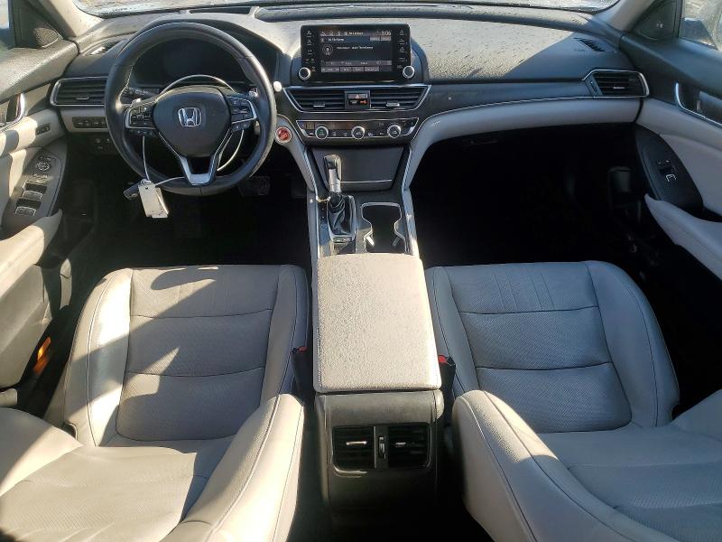 Photo 8 from auction – 2018 HONDA ACCORD TOU with VIN 1HGCV1F98JA060082