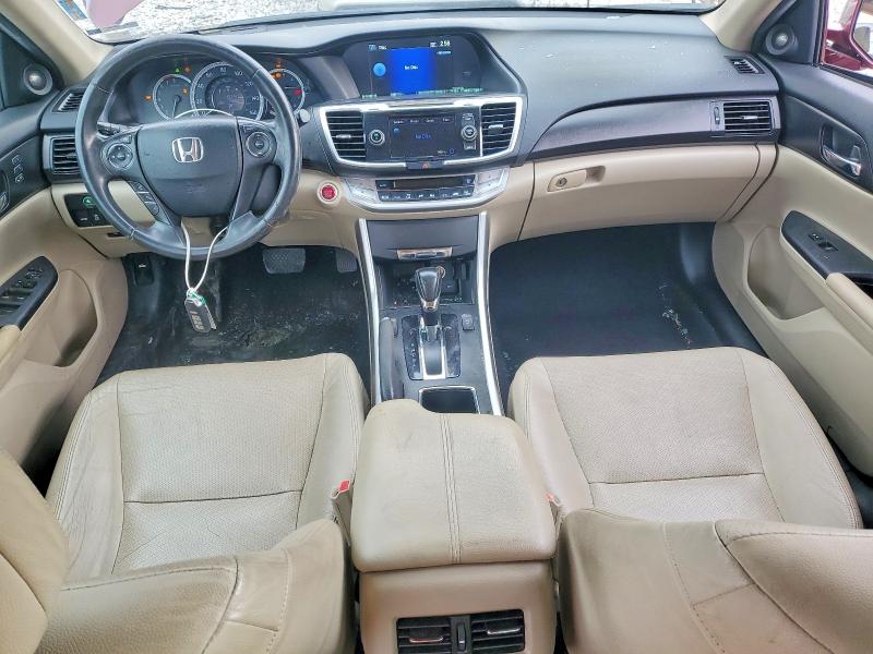 Photo 8 from auction – 2015 HONDA ACCORD with VIN 1HGCR2F85FA230035