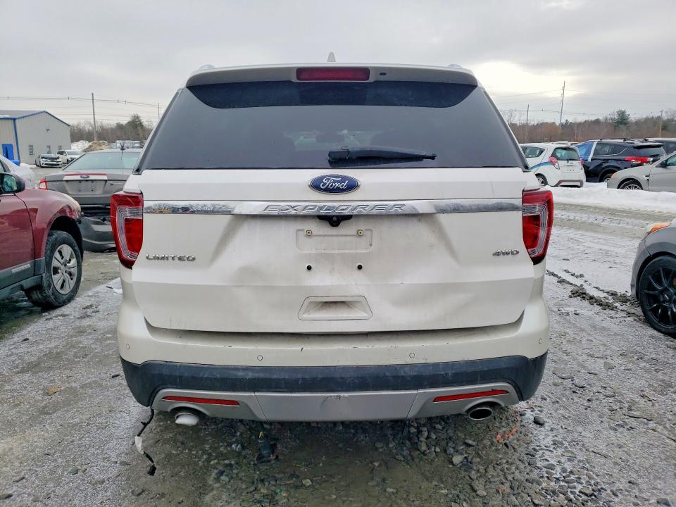 Photo 6 from auction – 2017 FORD EXPLORER with VIN 1FM5K8F82HGE06985