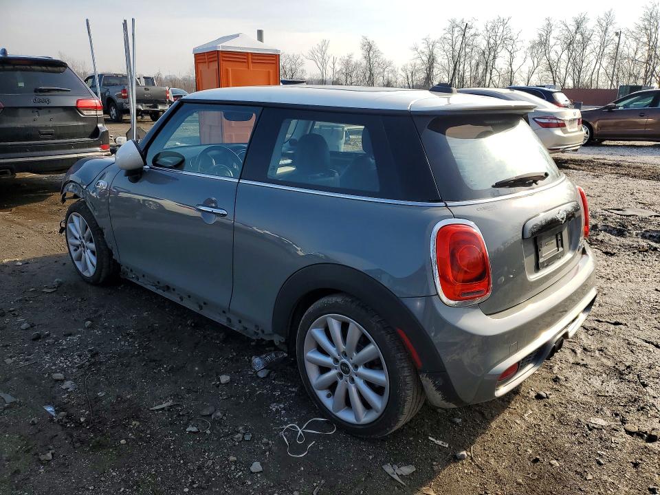 Photo 2 from auction – 2018 MINI COOPER with VIN WMWXP7C5XJ2A47097