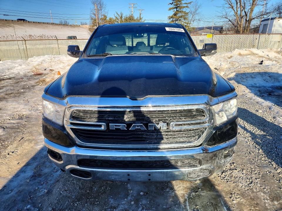 Фото 5 с аукциона – 2021 RAM 1500 с VIN 1C6SRFBT5MN618391