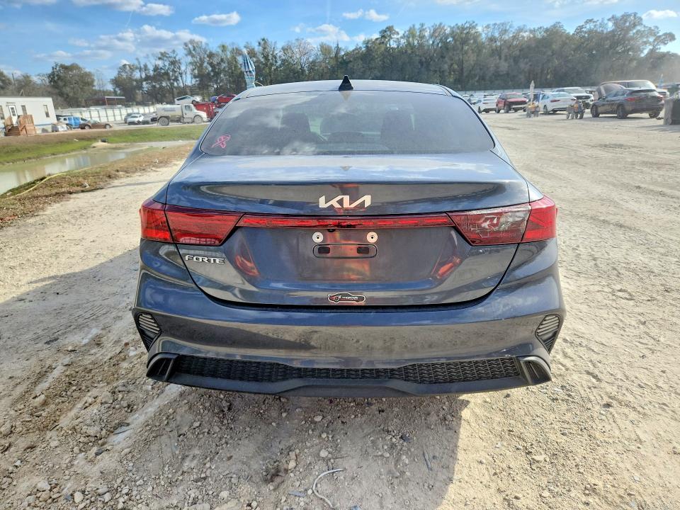Photo 6 from auction – 2023 KIA FORTE with VIN 3KPF24AD1PE681963
