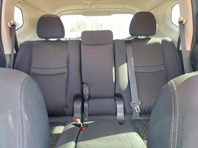 Photo 10 from auction – 2017 NISSAN ROGUE with VIN 5N1AT2MT5HC868397