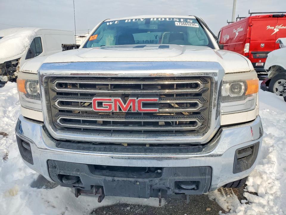 Photo 5 from auction – 2015 GMC SIERRA with VIN 1GT12XEG9FF559968