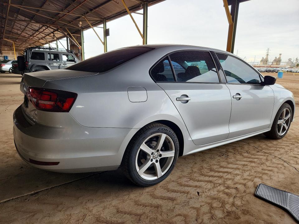 Photo 3 from auction – 2016 VOLKSWAGEN JETTA with VIN 3VW267AJ2GM305348