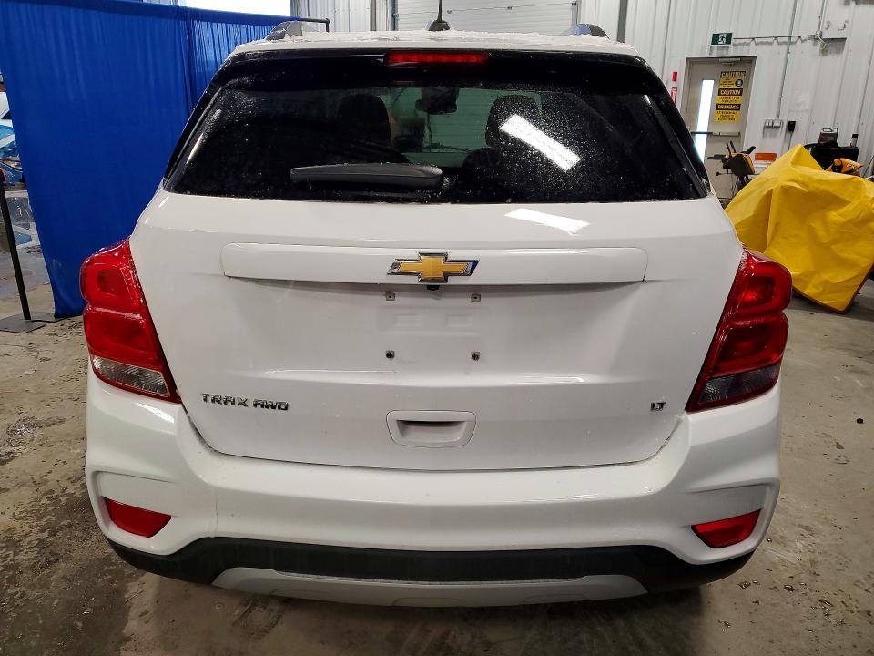 Photo 6 from auction – 2017 CHEVROLET TRAX with VIN 3GNCJPSB7HL130302