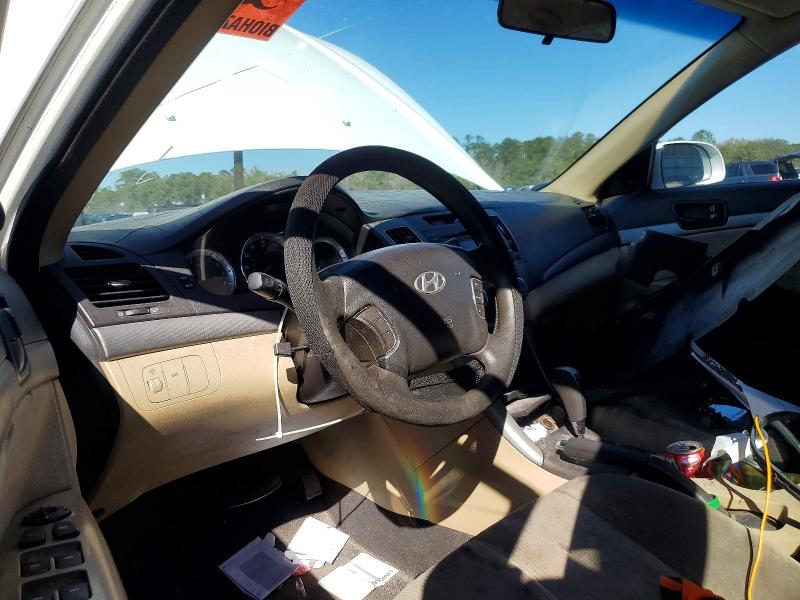 Photo 8 from auction – 2010 HYUNDAI SONATA with VIN 5NPET4AC6AH648251