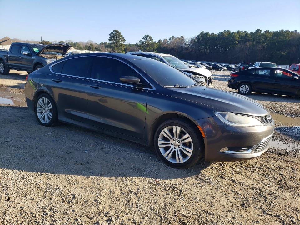 Photo 4 from auction – 2016 CHRYSLER 200 with VIN 1C3CCCAB2GN109387