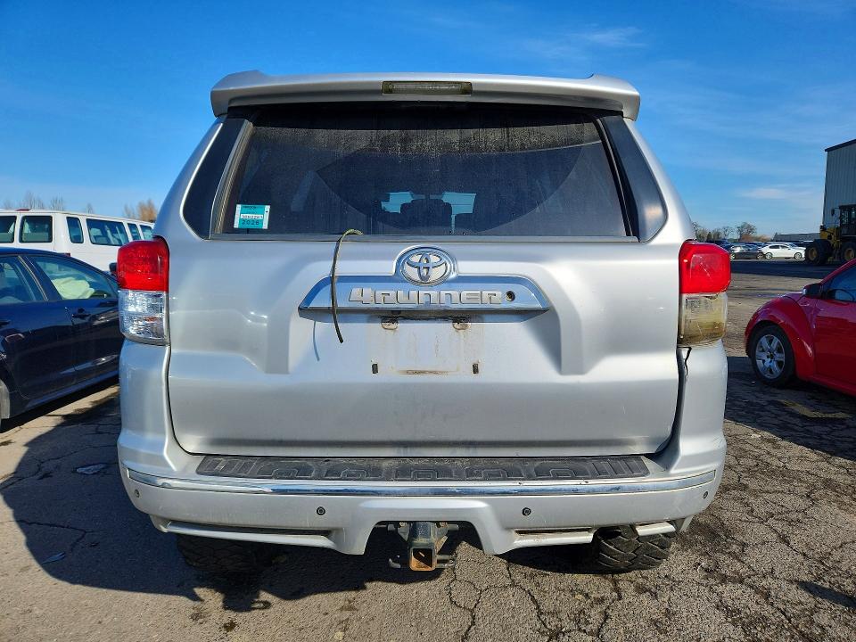 Photo 6 from auction – 2013 TOYOTA 4RUNNER with VIN JTEBU5JR2D5148789