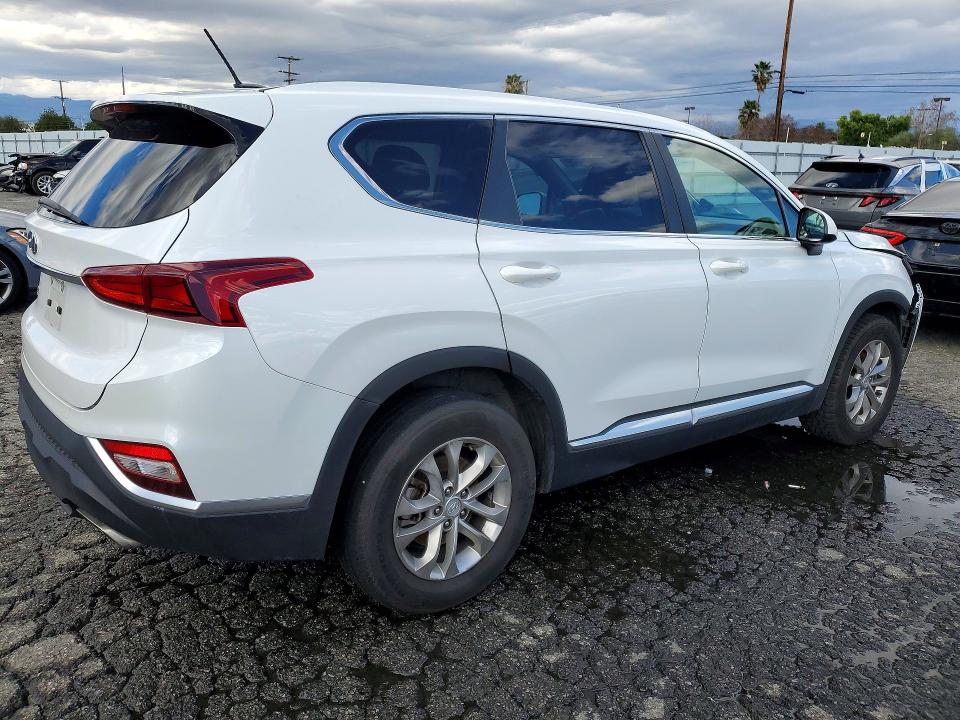 Photo 3 from auction – 2019 HYUNDAI SANTA FE with VIN 5NMS23AD8KH129757