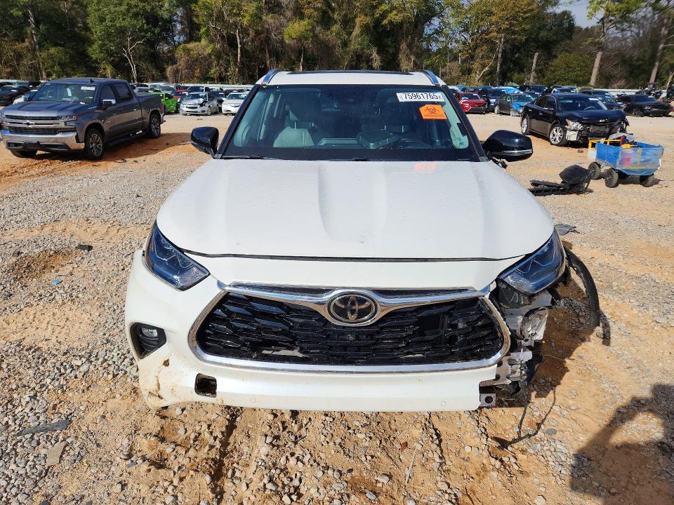 Foto 5 de la subasta – 2021 TOYOTA HIGHLANDER con VIN 5TDFZRAH5MS079337