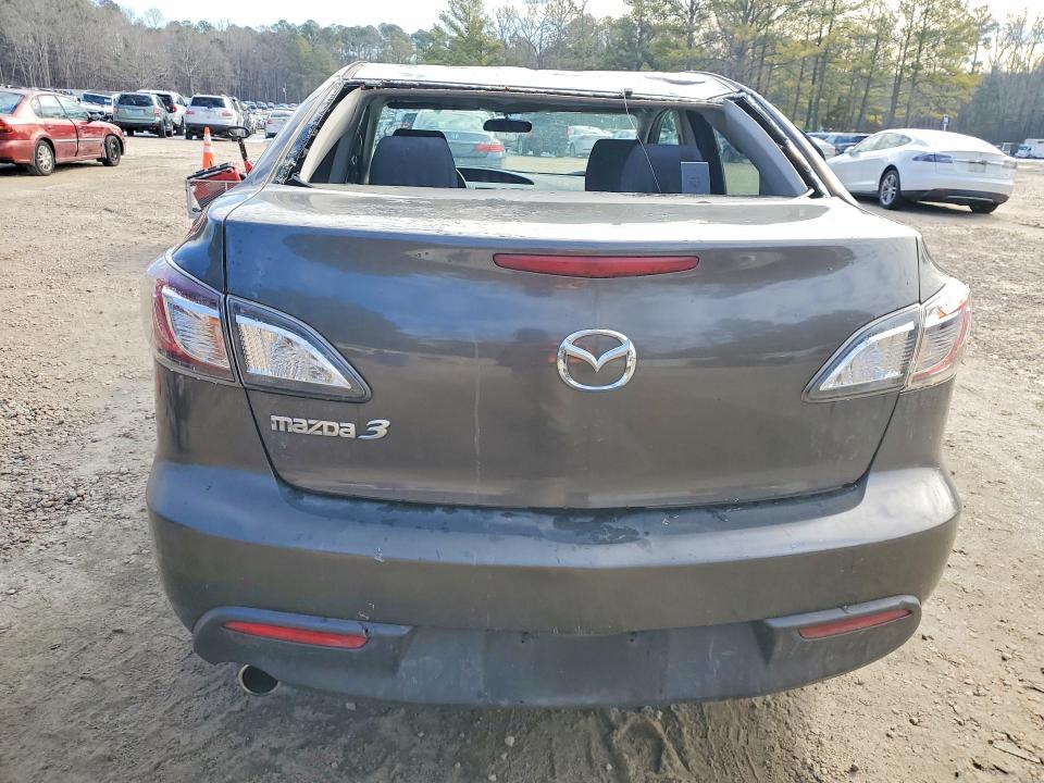 Photo 6 from auction – 2010 MAZDA 3 with VIN JM1BL1SF0A1133358