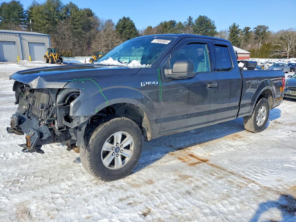 FORD F150 2015 with VIN 1FTFX1EF1FFA12477 - Photo from auction
