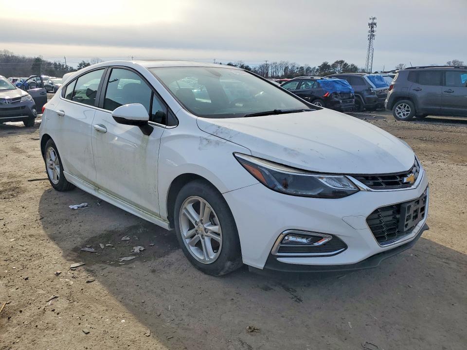 Photo 4 from auction – 2017 CHEVROLET CRUZE with VIN 3G1BE6SM5HS572272