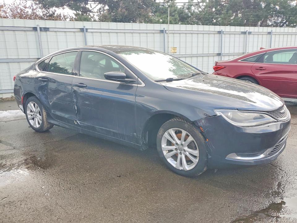 Photo 4 from auction – 2016 CHRYSLER 200 with VIN 1C3CCCAB6GN188353