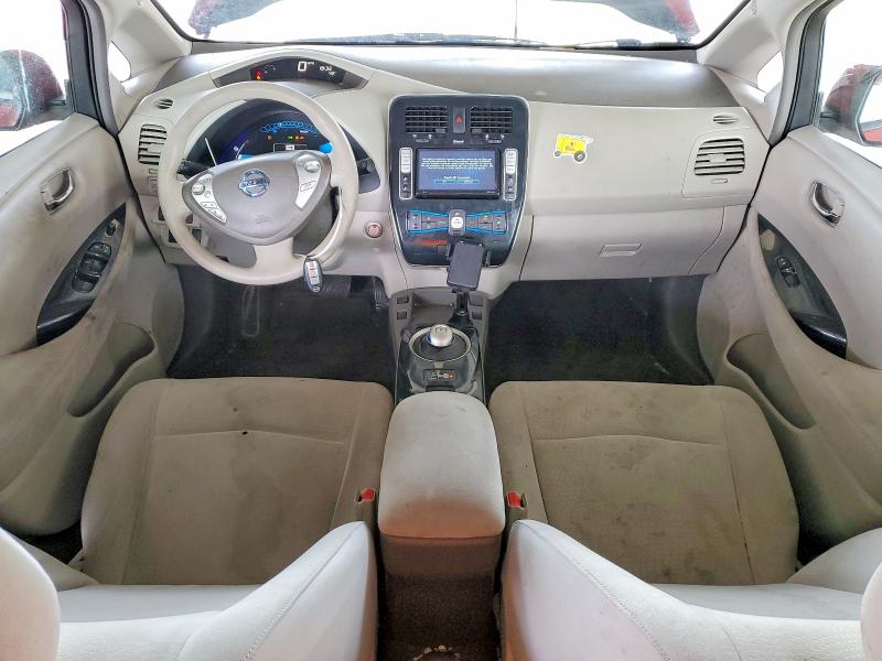 Photo 8 from auction – 2011 NISSAN LEAF with VIN JN1AZ0CP0BT006808