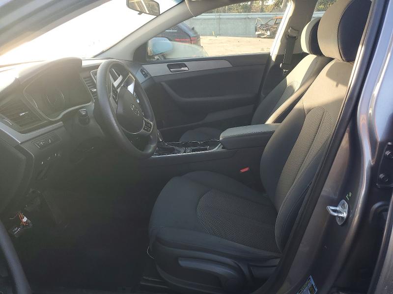 Photo 7 from auction – 2019 HYUNDAI SONATA with VIN 5NPE24AF3KH743588