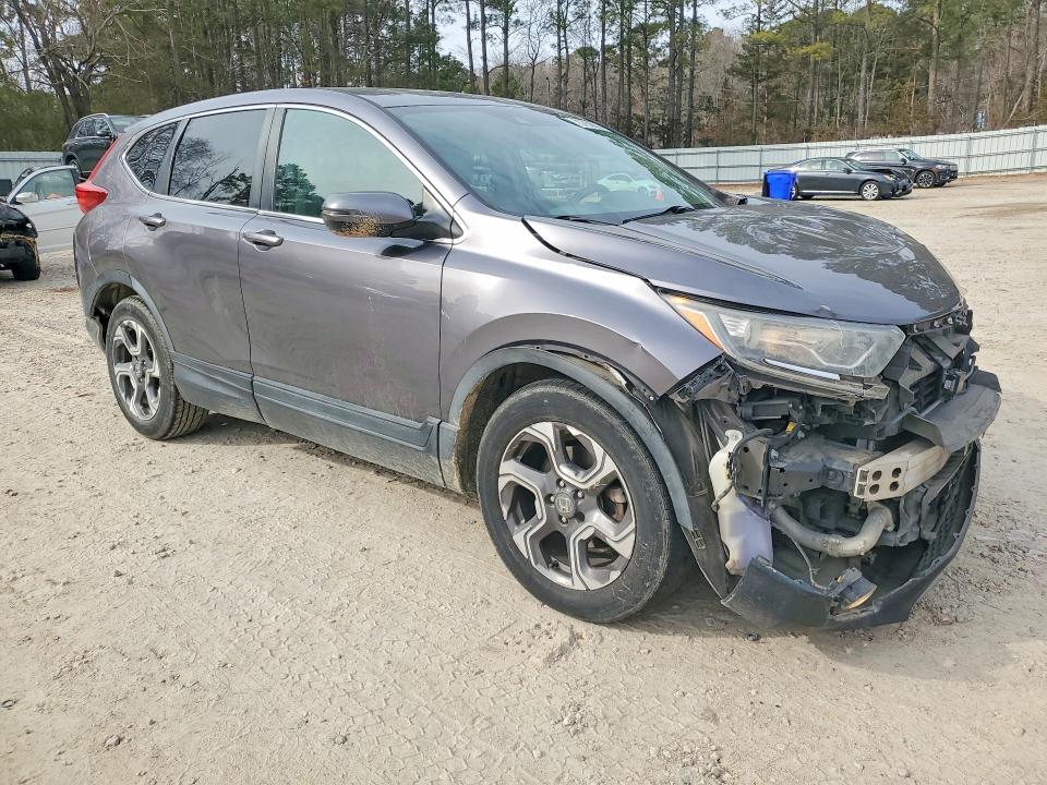 Photo 4 from auction – 2018 HONDA CR-V with VIN 7FARW1H58JE004655