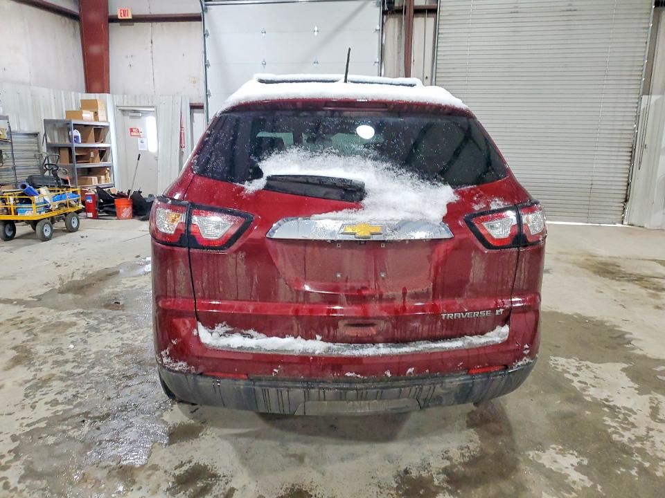 Photo 6 from auction – 2015 CHEVROLET TRAVERSE with VIN 1GNKRGKD3FJ233016