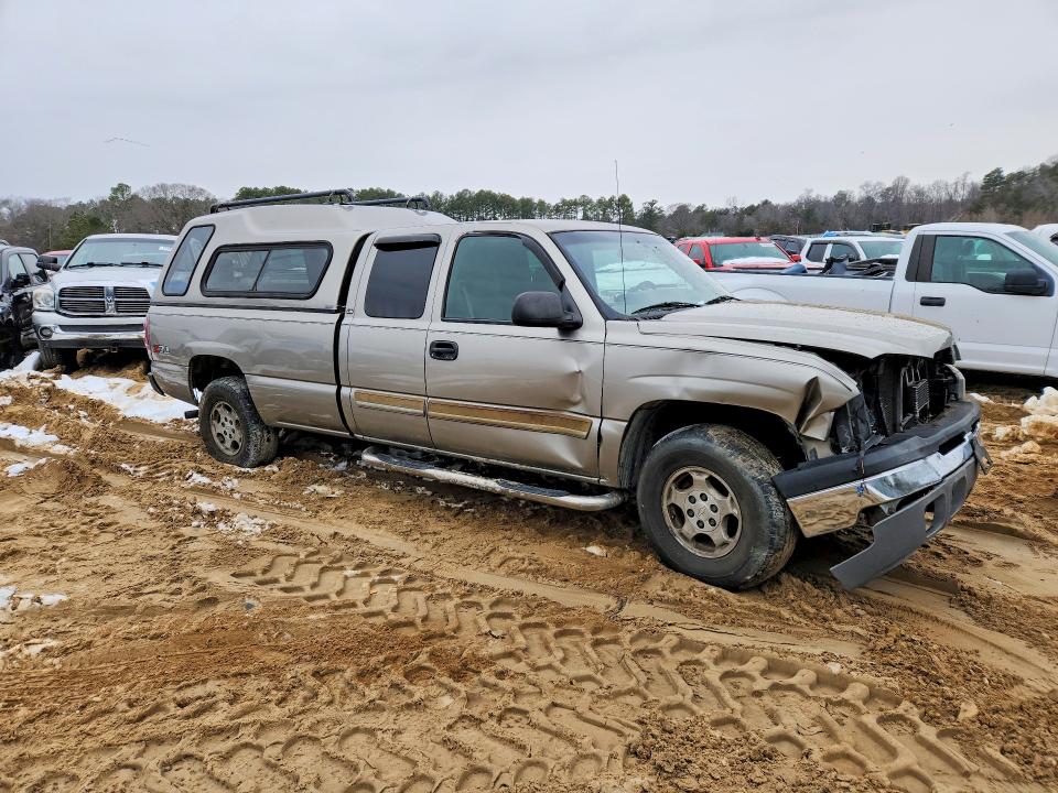Photo 4 from auction – 2003 CHEVROLET SILVERADO with VIN 1GCEK19T33E171576
