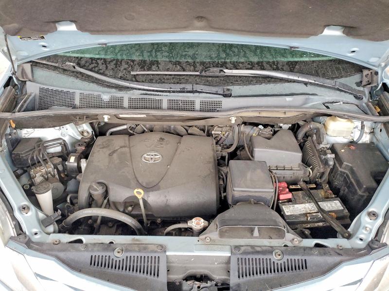 Photo 12 from auction – 2017 TOYOTA SIENNA with VIN 5TDKZ3DCXHS776911