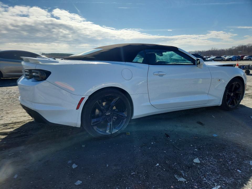 Photo 3 from auction – 2021 CHEVROLET CAMARO with VIN 1G1FD3DSXM0122505