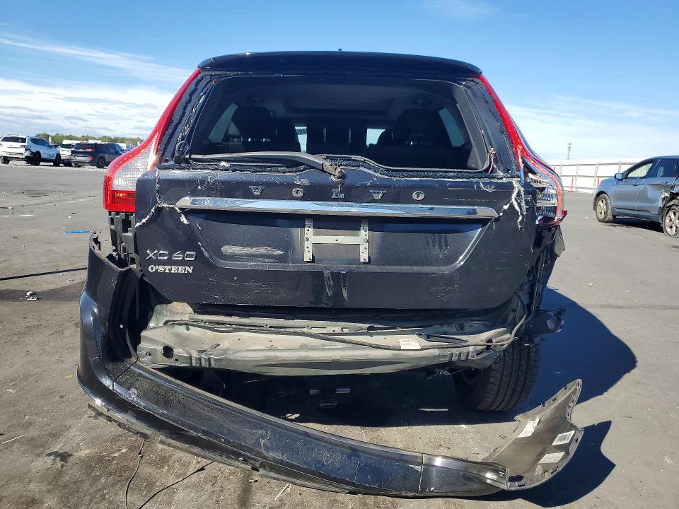 Photo 6 from auction – 2014 VOLVO XC60 3.2 with VIN YV4952DL1E2544251