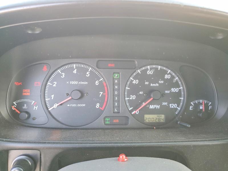 Photo 9 from auction – 2000 HONDA PASSPORT with VIN 4S6DM58W8Y4405896