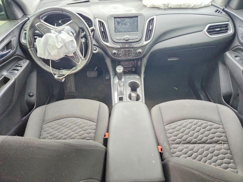 Photo 8 from auction – 2019 CHEVROLET EQUINOX with VIN 3GNAXJEV5KL331079