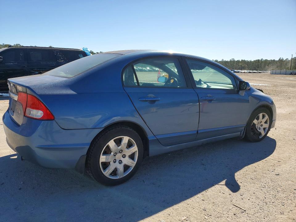 Zdjęcie 3 z aukcji – 2010 HONDA CIVIC LX z VIN 2HGFA1F59AH580685