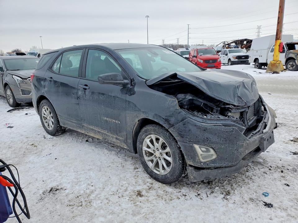 Photo 4 from auction – 2020 CHEVROLET EQUINOX with VIN 2GNAXHEV3L6197283