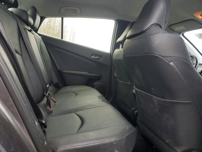 Photo 11 from auction – 2016 TOYOTA PRIUS with VIN JTDKARFU0G3517067