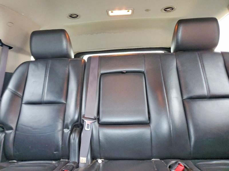 Photo 10 from auction – 2011 CHEVROLET TAHOE with VIN 1GNSKBE01BR330775