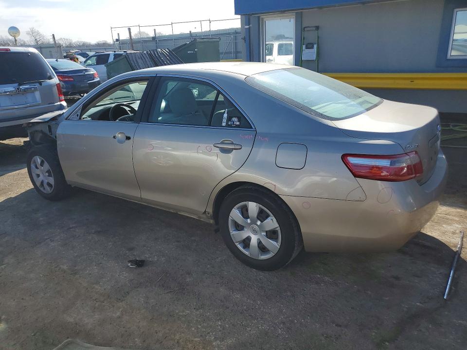 Photo 2 from auction – 2007 TOYOTA CAMRY with VIN 4T1BE46K17U172918