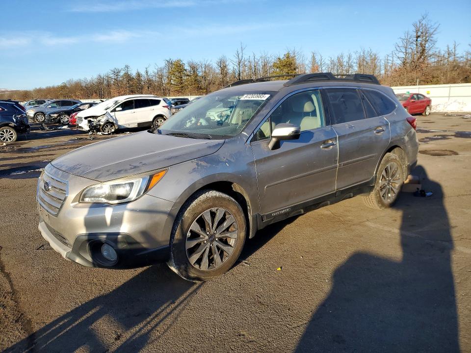 SUBARU OUTBACK 2. 2015 with VIN 4S4BSANC7F3292132 - Photo from auction