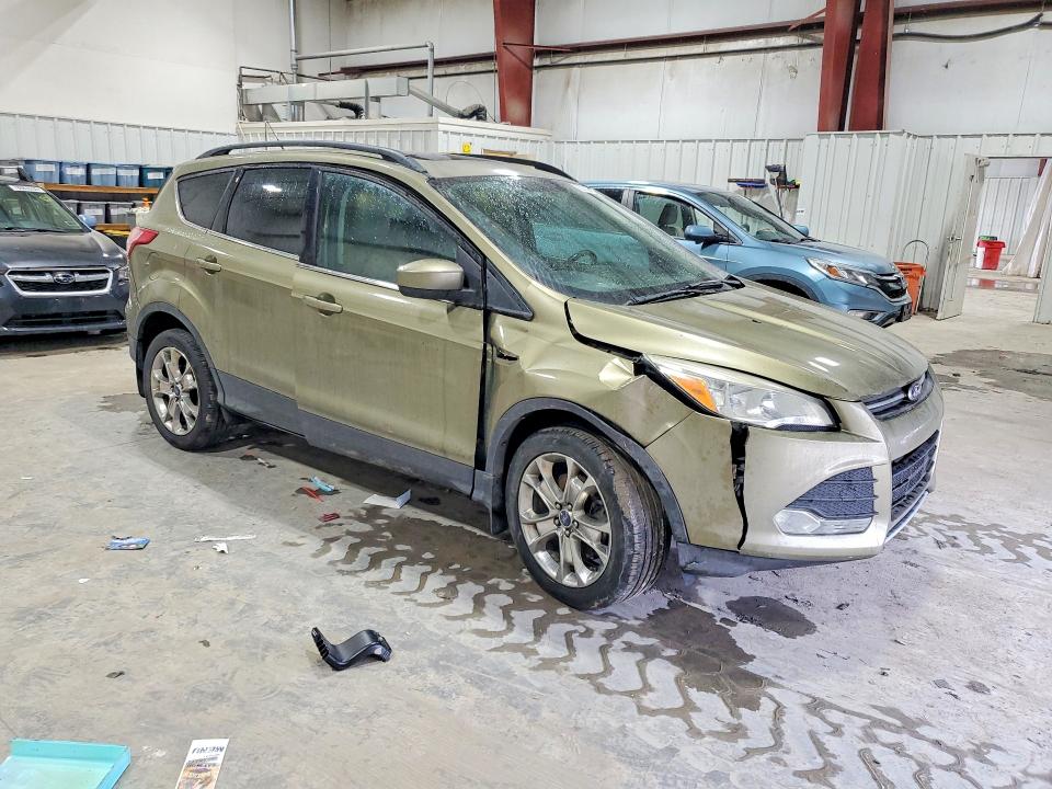 Photo 4 from auction – 2014 FORD ESCAPE with VIN 1FMCU9G96EUA73198