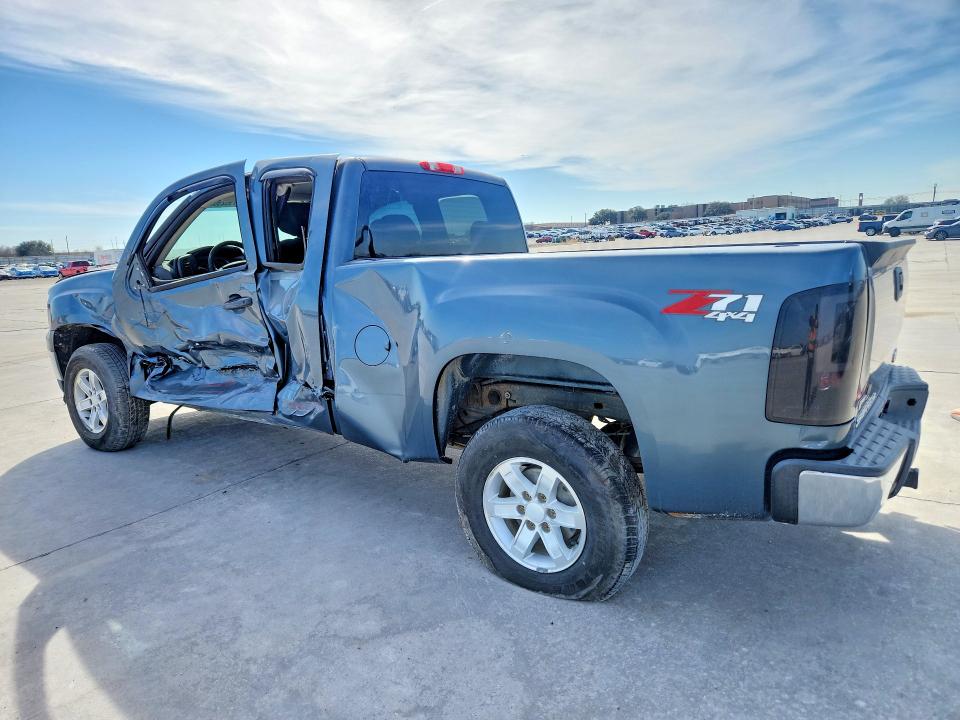 Photo 2 from auction – 2011 GMC SIERRA with VIN 1GTR2VE36BZ419888