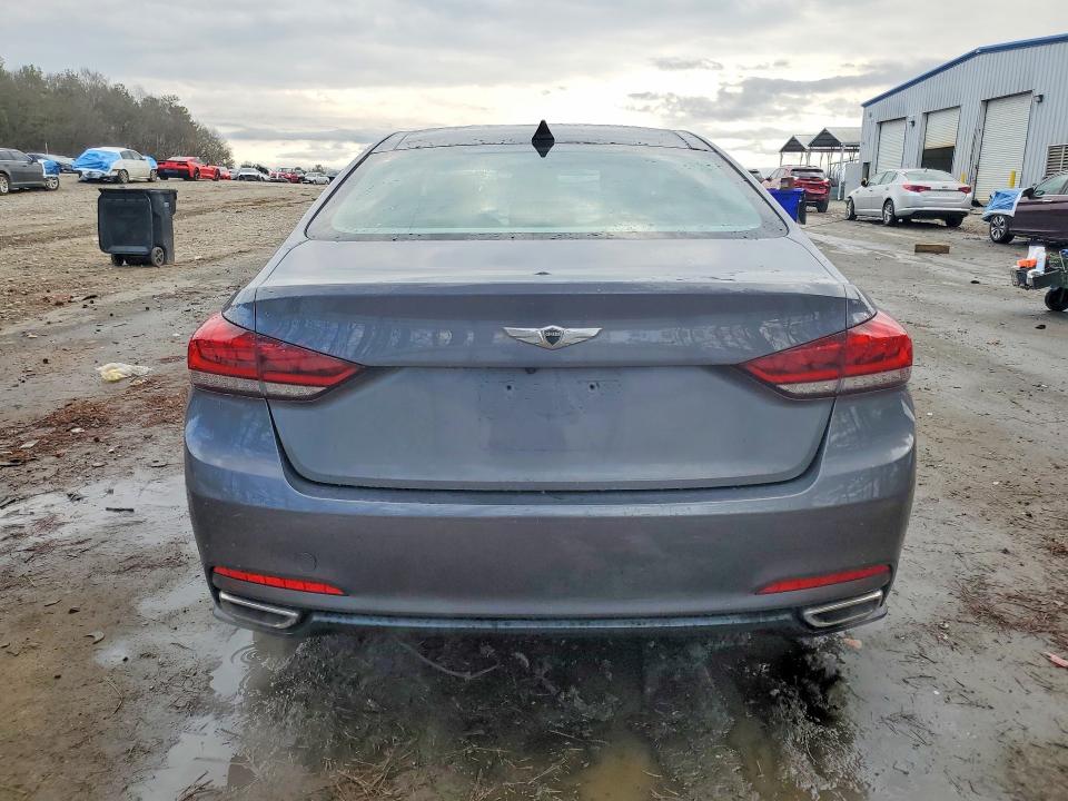 Photo 6 from auction – 2015 HYUNDAI GENESIS with VIN KMHGN4JE2FU084935