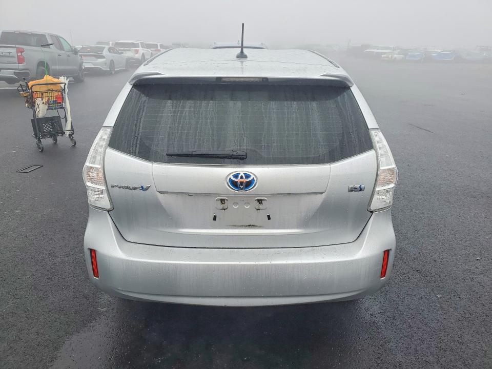 Photo 6 from auction – 2012 TOYOTA PRIUS V with VIN JTDZN3EU9C3103314