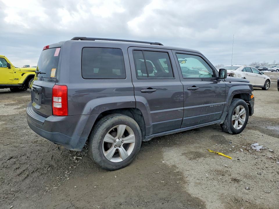 Photo 3 from auction – 2015 JEEP PATRIOT with VIN 1C4NJPBB5FD428528