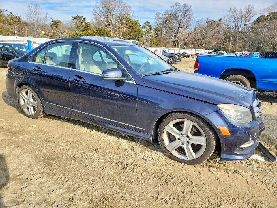 Photo 4 from auction – 2011 MERCEDES-BENZ C 300 4MAT with VIN WDDGF8BB9BR139963