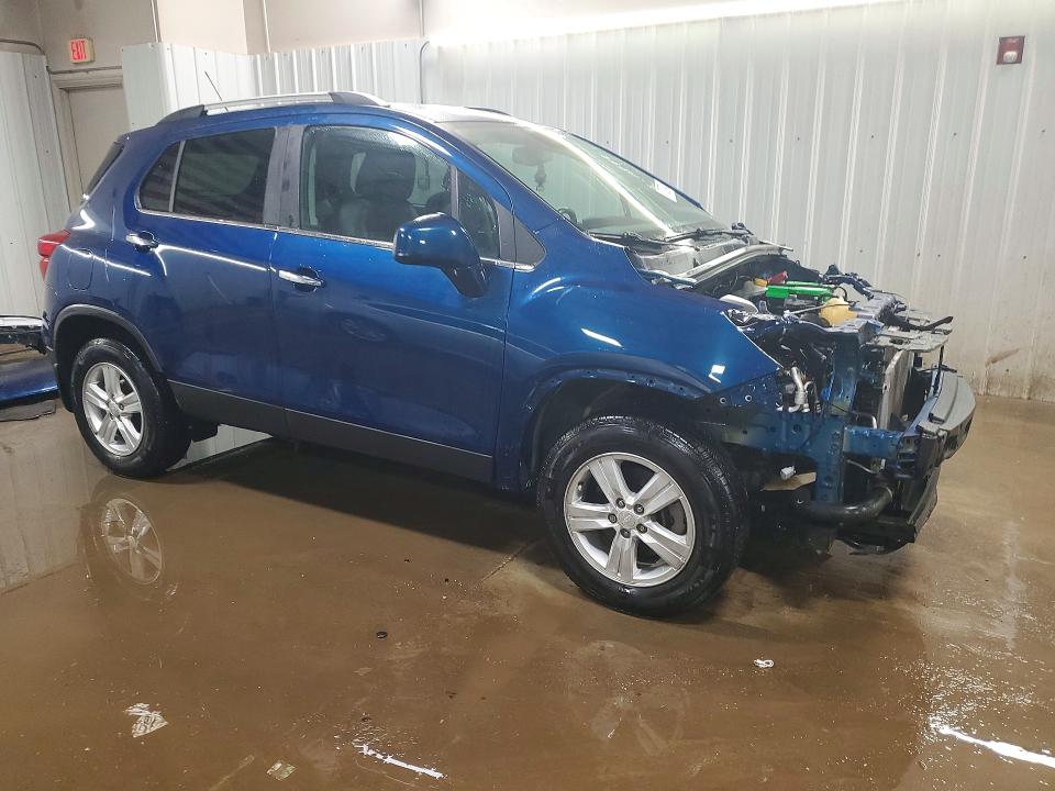 Photo 4 from auction – 2020 CHEVROLET TRAX with VIN 3GNCJPSB7LL157749