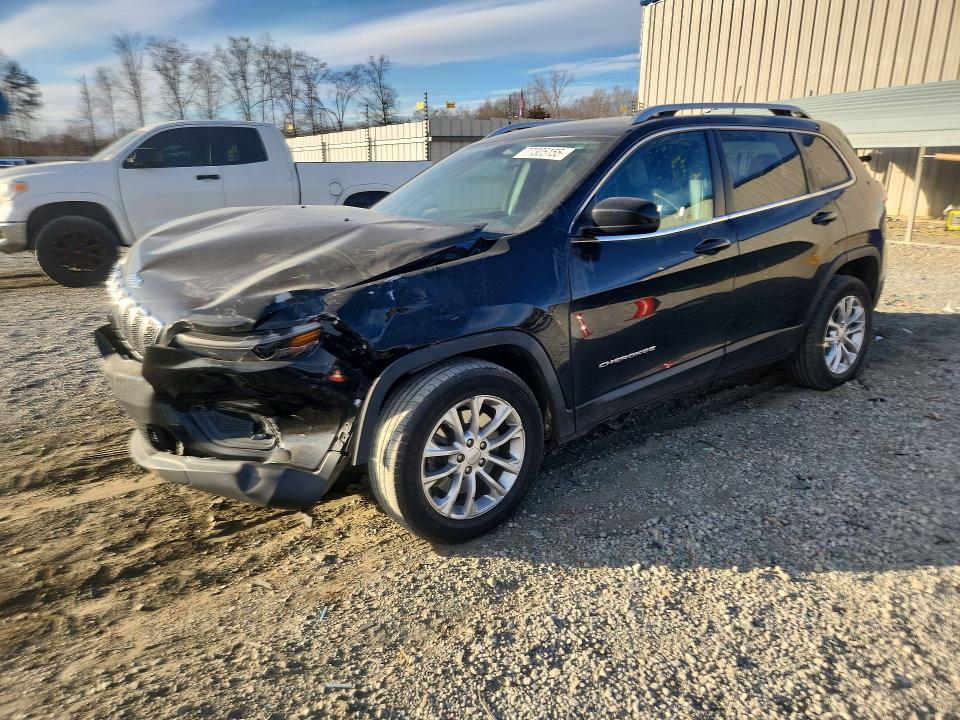 JEEP CHEROKEE 2019 with VIN 1C4PJLCBXKD249346 - Photo from auction