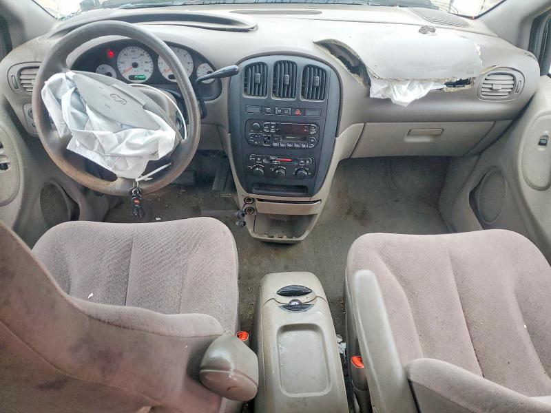 Photo 8 from auction – 2002 DODGE GRAND CARA with VIN 1B4GP34392B575475
